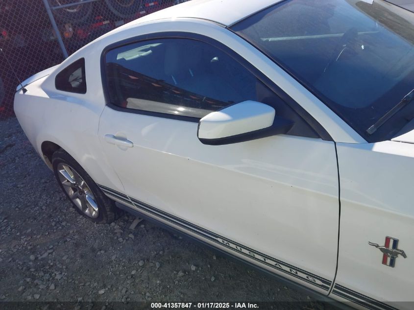 2010 Ford Mustang V6/V6 Premium VIN: 1ZVBP8AN2A5877717 Lot: 41357847