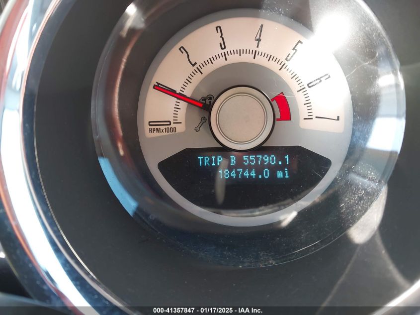 2010 Ford Mustang V6/V6 Premium VIN: 1ZVBP8AN2A5877717 Lot: 41357847