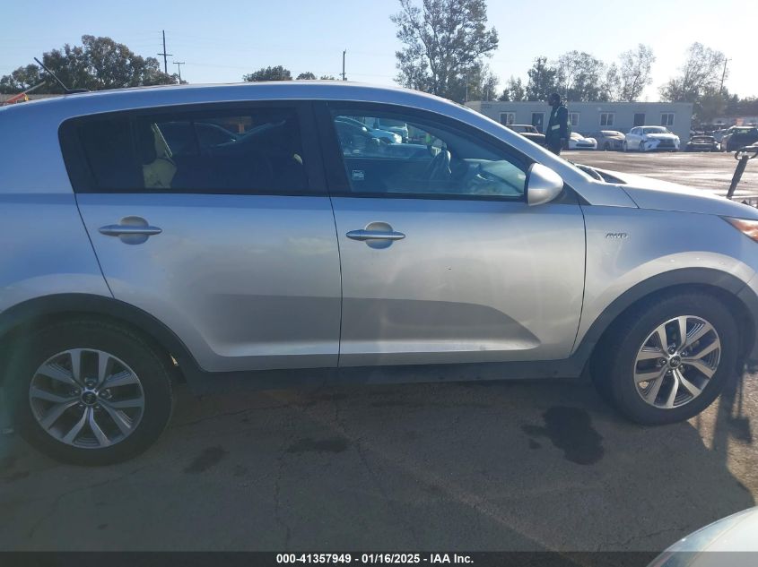 VIN KNDPBCACXG7864221 2016 KIA SPORTAGE no.12