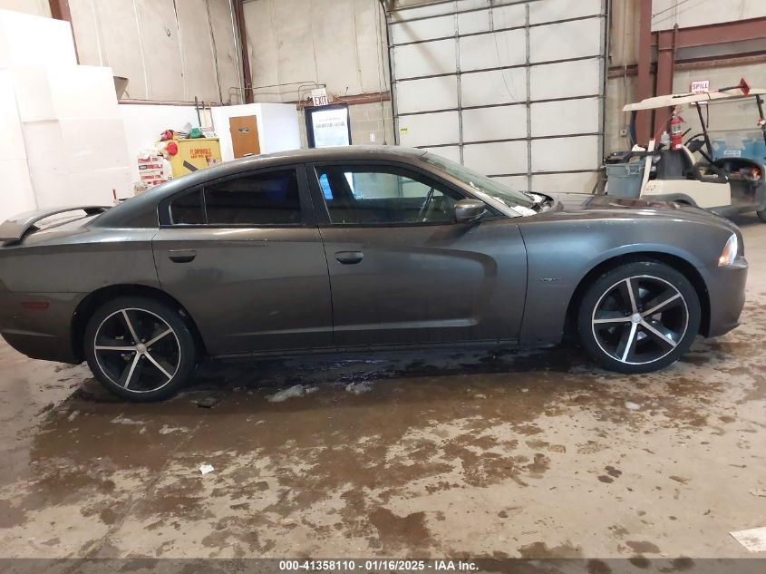 VIN 2C3CDXCT3EH113061 2014 Dodge Charger, R/T no.13