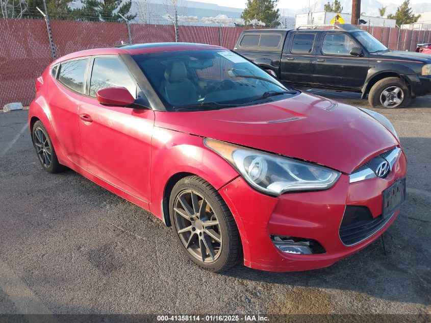 VIN KMHTC6AD2DU109255 2013 Hyundai Veloster, Base W... no.1