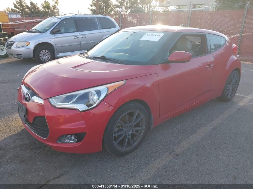 VIN KMHTC6AD2DU109255 2013 Hyundai Veloster, Base W... no.2