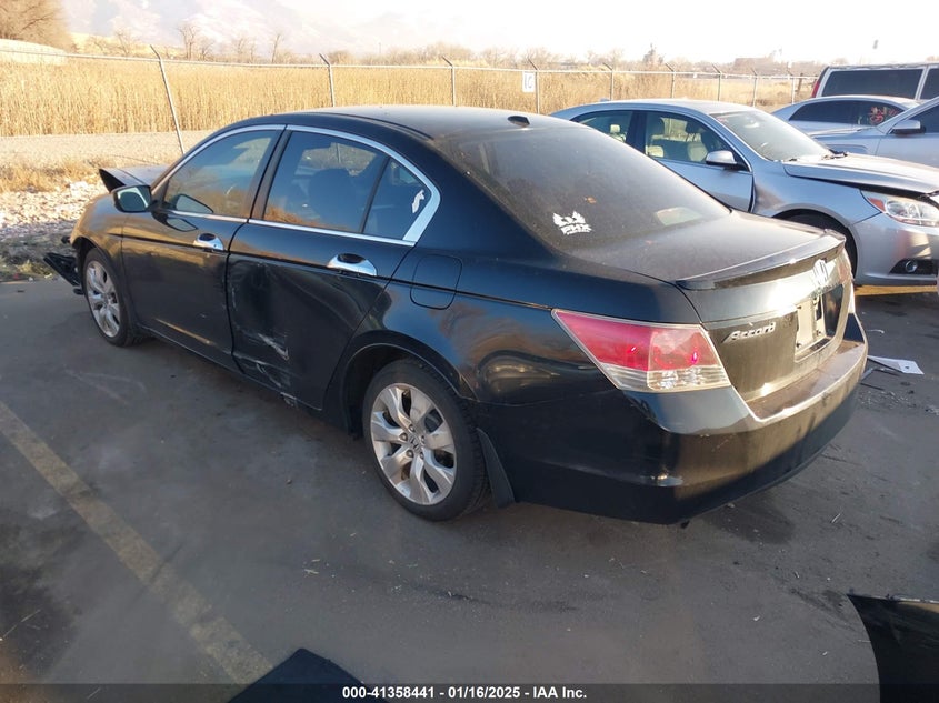 2008 HONDA ACCORD VIN: 1HGCP36818A061811