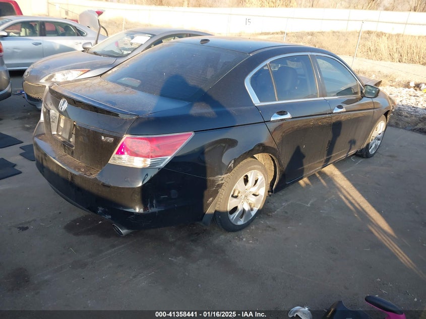 2008 HONDA ACCORD VIN: 1HGCP36818A061811