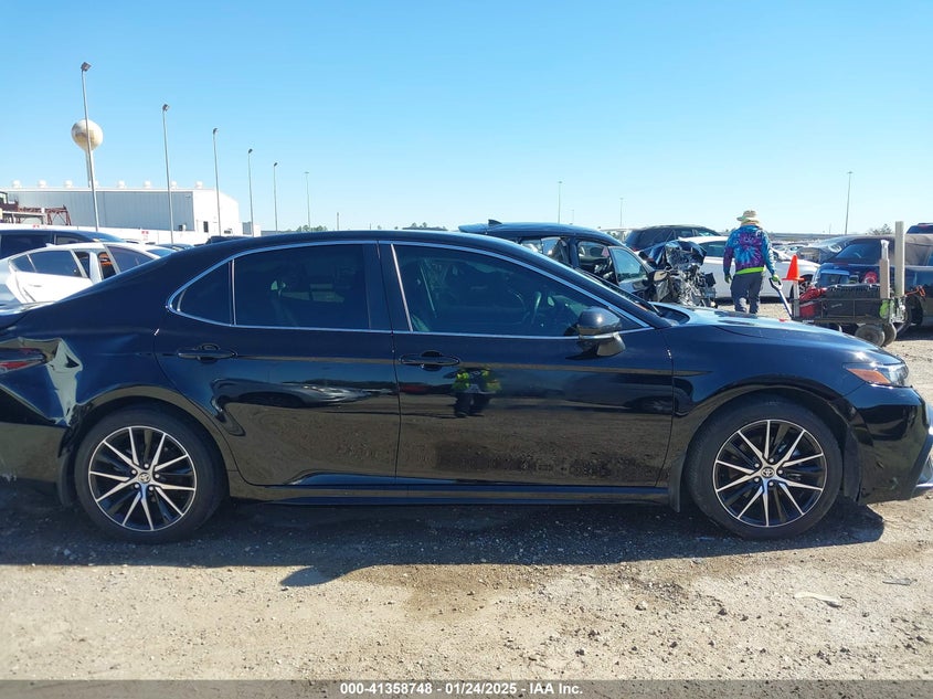 2024 TOYOTA CAMRY SE - 4T1G11AK6RU237160