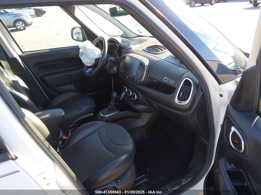 2018 FIAT 500L TREKKING - ZFBCFADH4JZ041250