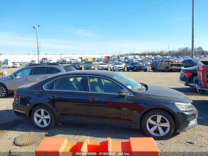 2016 VOLKSWAGEN PASSAT VIN: 1VWAS7A35GC061060
