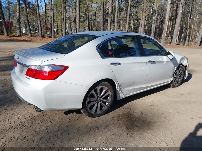 2015 HONDA ACCORD VIN: 1HGCR2F58FA271829