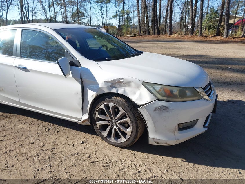 2015 HONDA ACCORD VIN: 1HGCR2F58FA271829