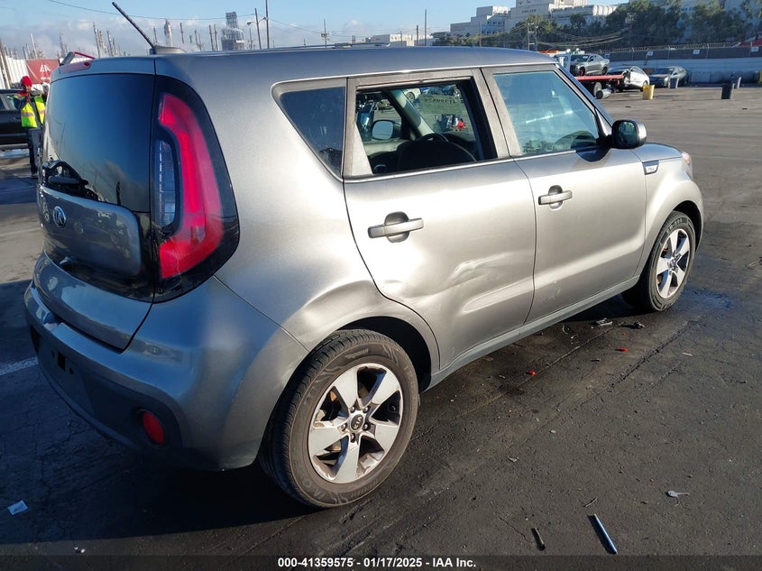2018 KIA SOUL VIN: KNDJN2A23J7623543