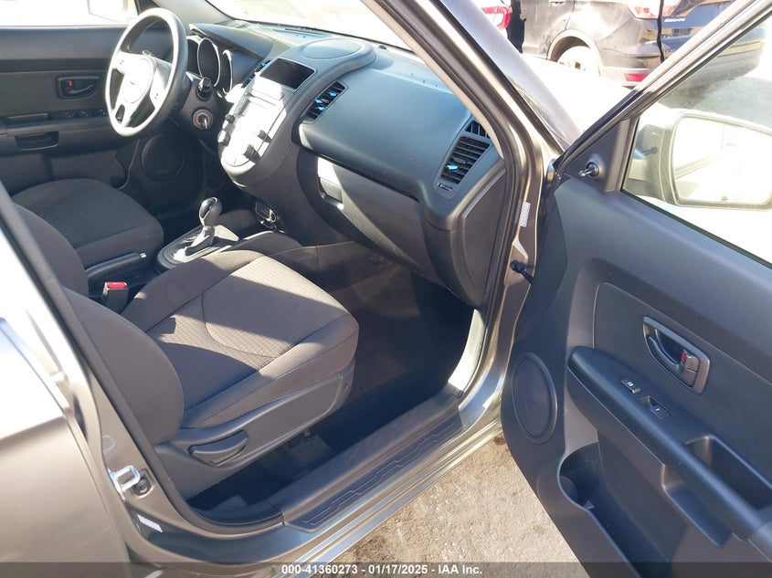 2013 KIA SOUL - KNDJT2A55D7589772