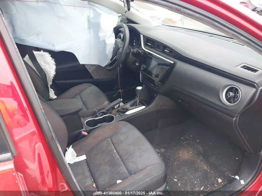 2018 TOYOTA COROLLA VIN: 5YFBURHE0JP751026