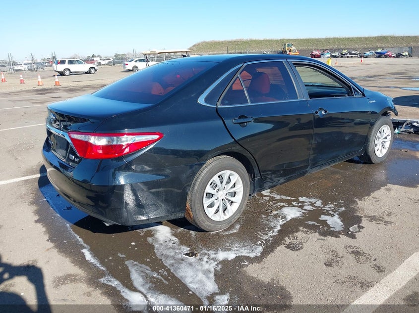 2015 TOYOTA CAMRY HYBRID VIN: 4T1BD1FK1FU165810