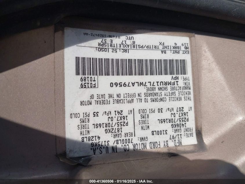 1998 Ford Expedition Eddie Bauer/Xlt VIN: 1FMRU17L7WLA79560 Lot: 41360506