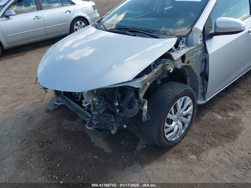 2018 TOYOTA COROLLA LE - 5YFBURHE8JP827589
