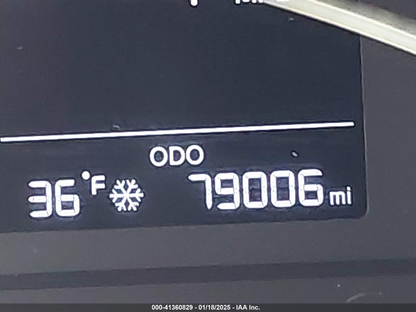 2018 KIA FORTE VIN: 3KPFK4A74JE218667