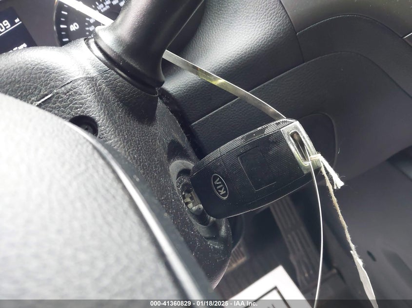 2018 KIA FORTE VIN: 3KPFK4A74JE218667