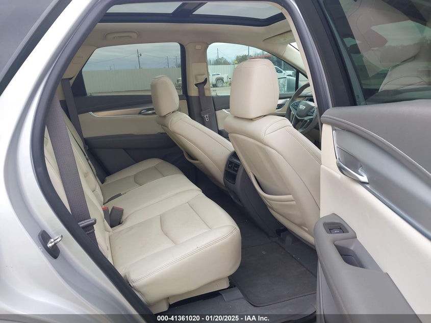 2017 CADILLAC XT5 LUXURY - 1GYKNBRS9HZ136087