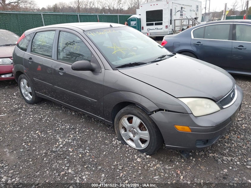 2007 FORD FOCUS VIN: 1FAHP37N97W218758
