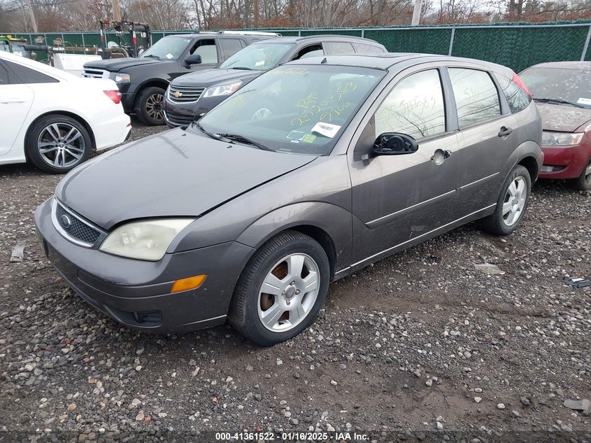 2007 FORD FOCUS VIN: 1FAHP37N97W218758