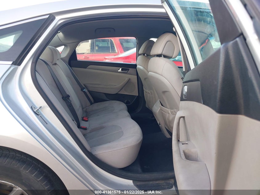 2015 HYUNDAI SONATA SE - 5NPE24AF5FH202645