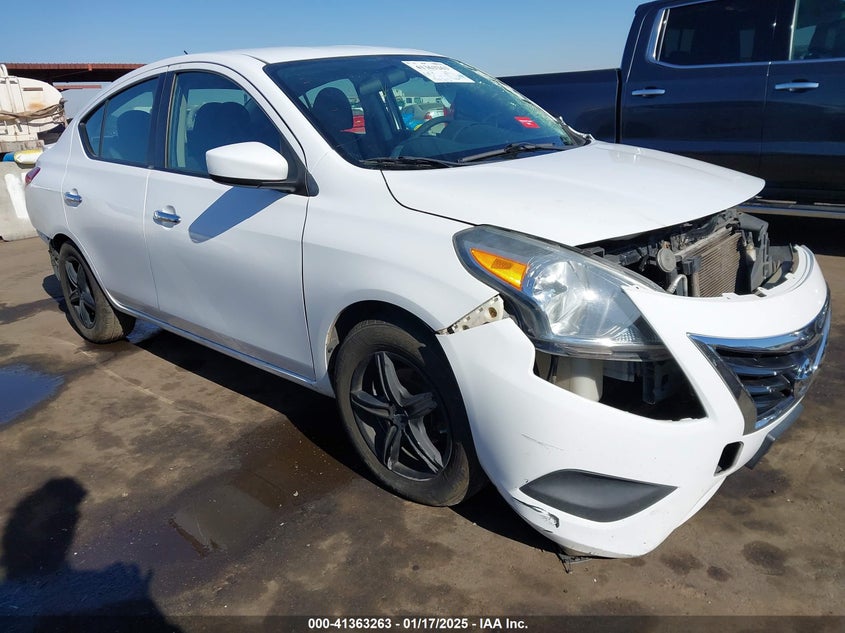 2016 Nissan Versa