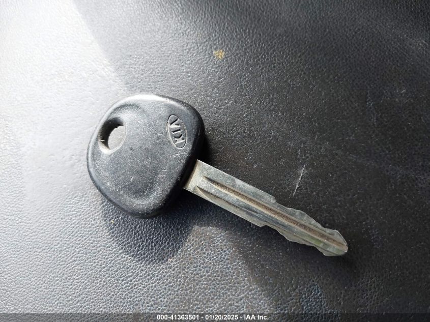 2010 Kia Soul + VIN: KNDJT2A20A710228 Lot: 41363501