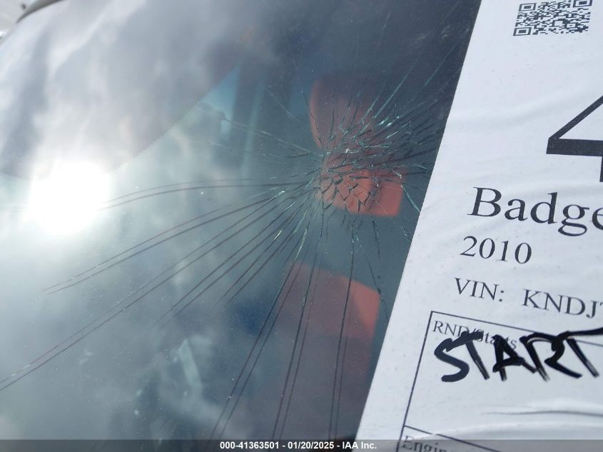 2010 Kia Soul + VIN: KNDJT2A20A710228 Lot: 41363501