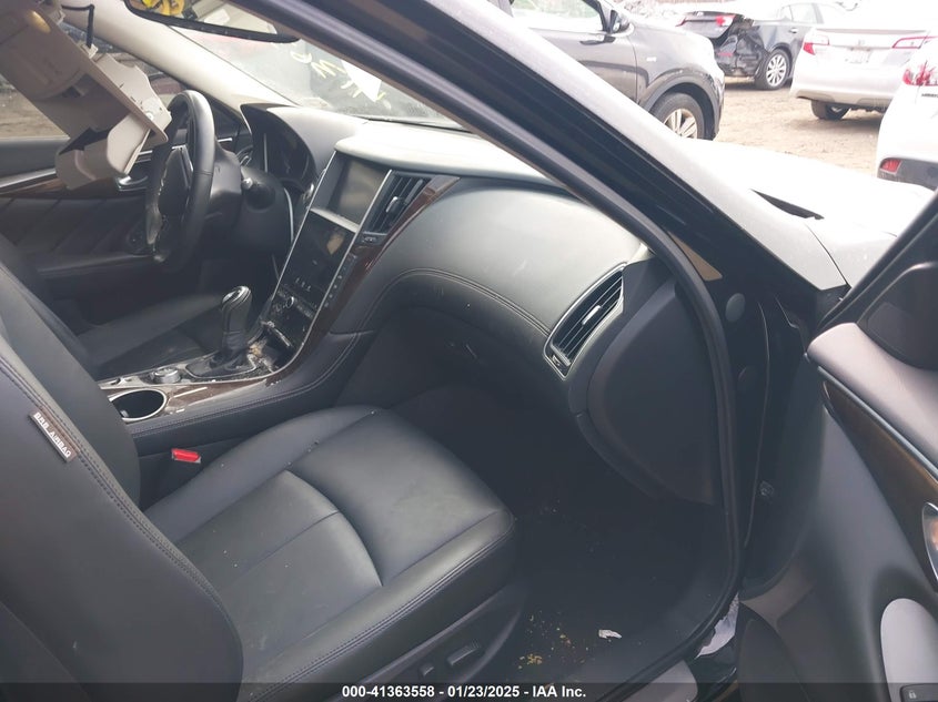 2019 INFINITI Q50 3.0T LUXE - JN1EV7AR5KM553514