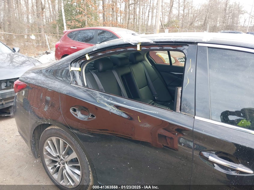 2019 INFINITI Q50 3.0T LUXE - JN1EV7AR5KM553514