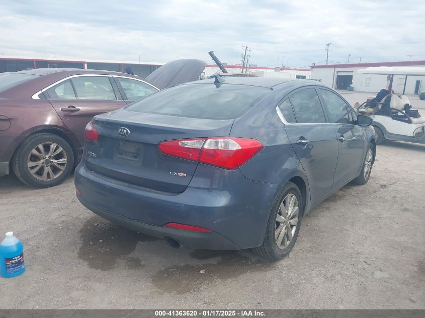 VIN KNAFX4A80E5099699 2014 KIA Forte, EX no.4