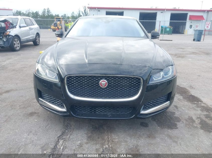 VIN SAJBE4BV8GCY03675 2016 JAGUAR XF no.6