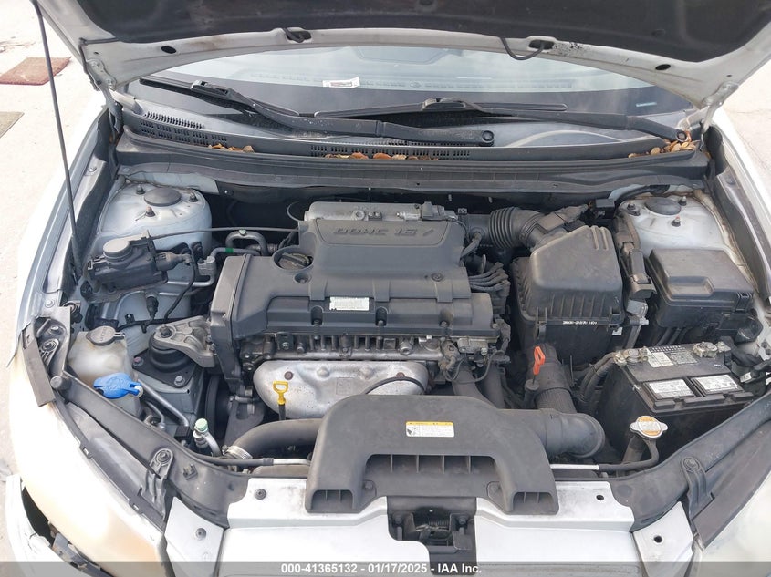 2010 HYUNDAI ELANTRA VIN: KMHDU4AD1AU049079