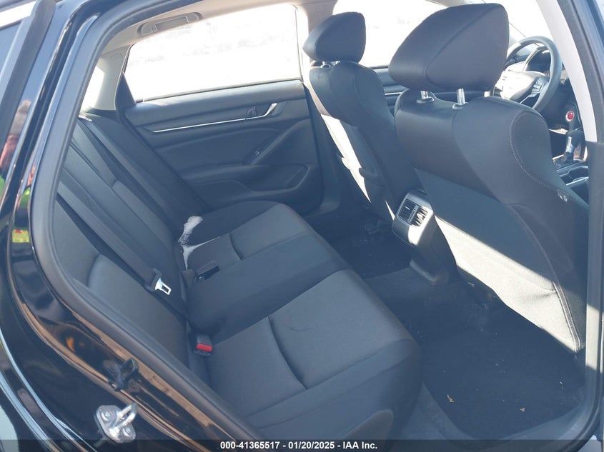 2018 HONDA ACCORD VIN: 1HGCV1F42JA211048