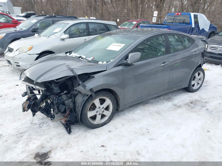 VIN 5NPDH4AE5DH242593 2013 Hyundai Elantra, Gls no.2