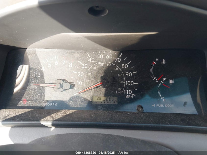 2008 TOYOTA COROLLA VIN: 1NXBR32E98Z010695