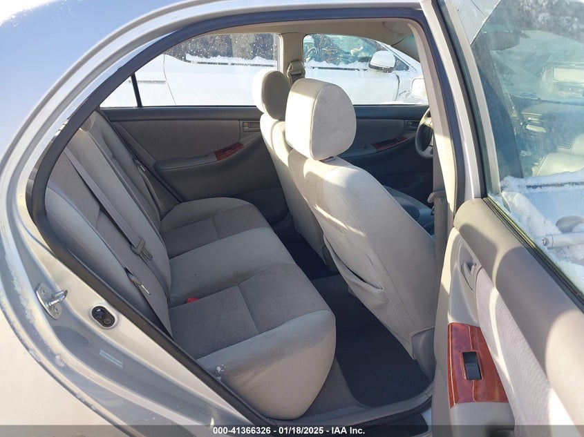 2008 TOYOTA COROLLA VIN: 1NXBR32E98Z010695