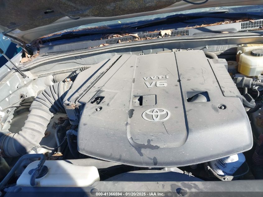 2004 Toyota 4Runner Limited V6 VIN: JTEBU17R440020678 Lot: 41366594