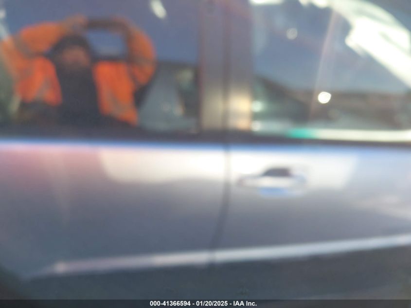 2004 Toyota 4Runner Limited V6 VIN: JTEBU17R440020678 Lot: 41366594