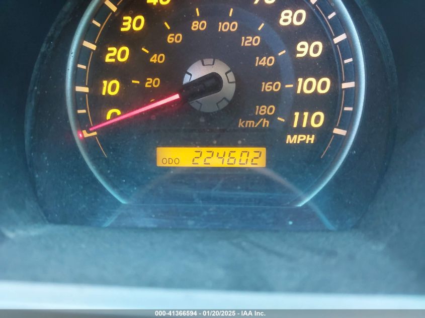 2004 Toyota 4Runner Limited V6 VIN: JTEBU17R440020678 Lot: 41366594