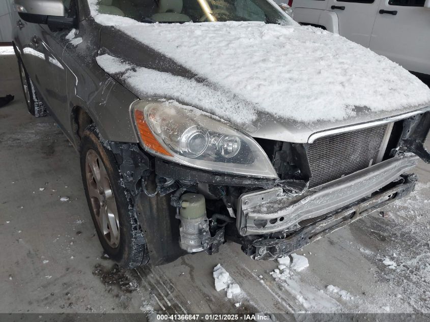 2013 Volvo Xc60 3.2 Premier VIN: YV4940DZ0D2420451 Lot: 41366847