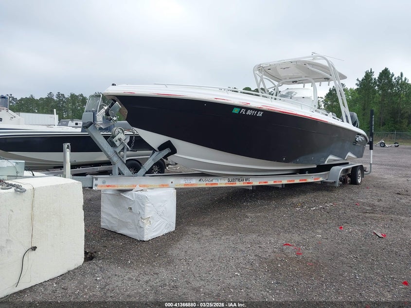 2020 Glasstream 32'