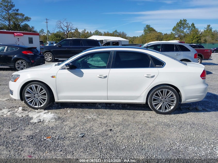 2014 VOLKSWAGEN PASSAT VIN: 1VWBT7A35EC096230