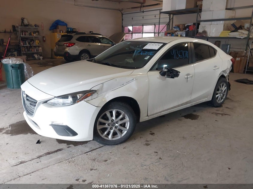 2014 MAZDA 3 VIN: JM1BM1V7XE1111066