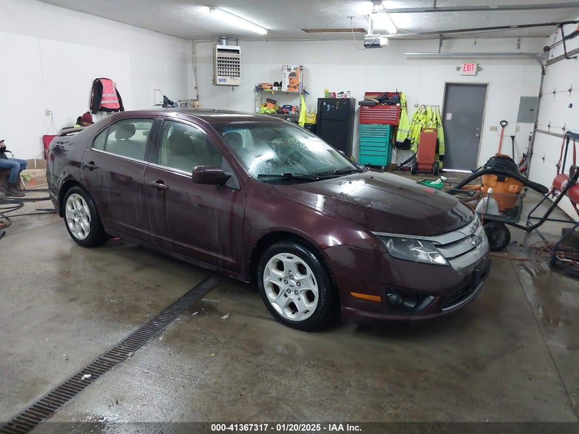 2011 FORD FUSION VIN: 3FAHP0HA2BR165052