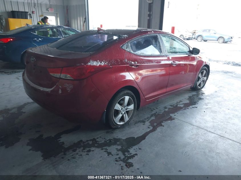 VIN 5NPDH4AE2DH288110 2013 HYUNDAI ELANTRA no.4