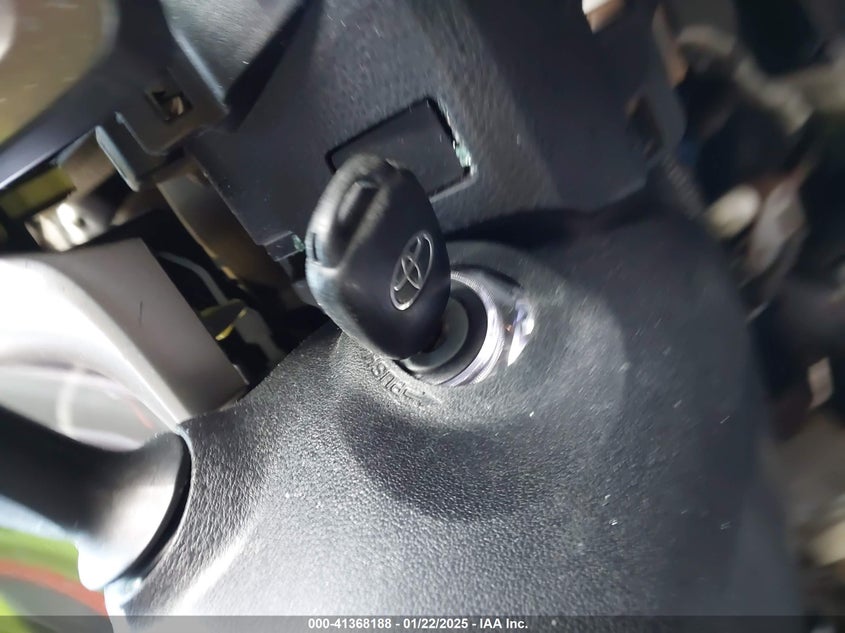 2013 TOYOTA RAV4 LE - 2T3ZFREV8DW022327