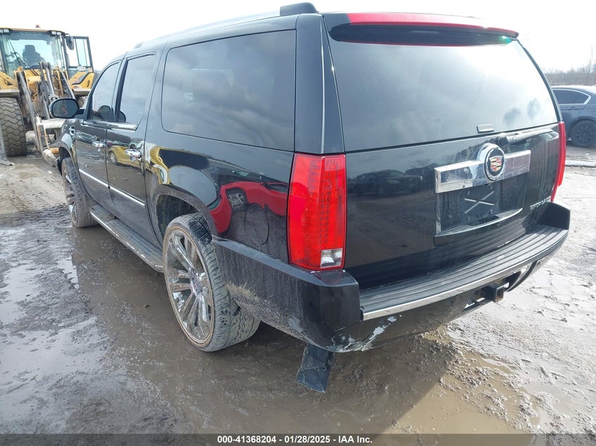 Vin: 1gys4hef2dr221863, lot: 41858670, cadillac escalade esv luxury 20133
