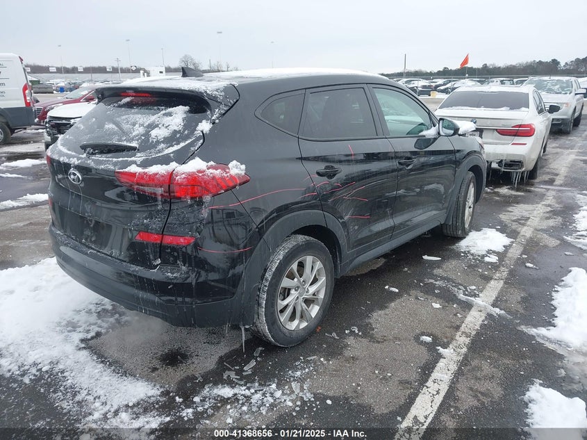 2021 HYUNDAI TUCSON SE - KM8J2CA44MU344684