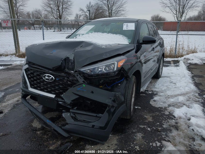 2021 HYUNDAI TUCSON SE - KM8J2CA44MU344684